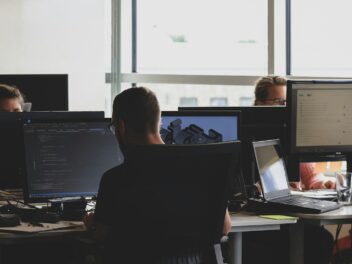 Kombination-Case-Kvejborg-Computer